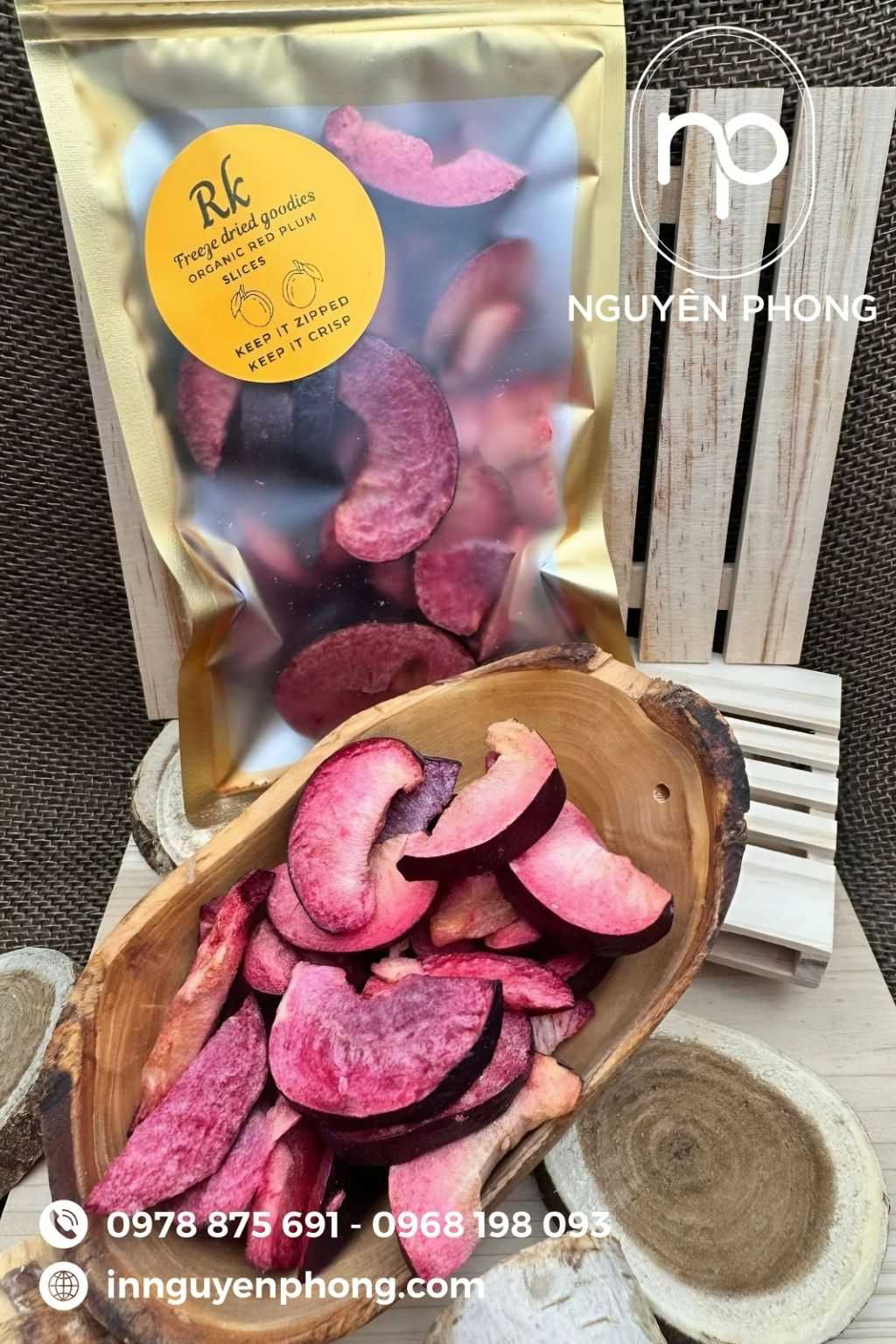 Mẫu tem dán mận sấy tròn giá rẻ